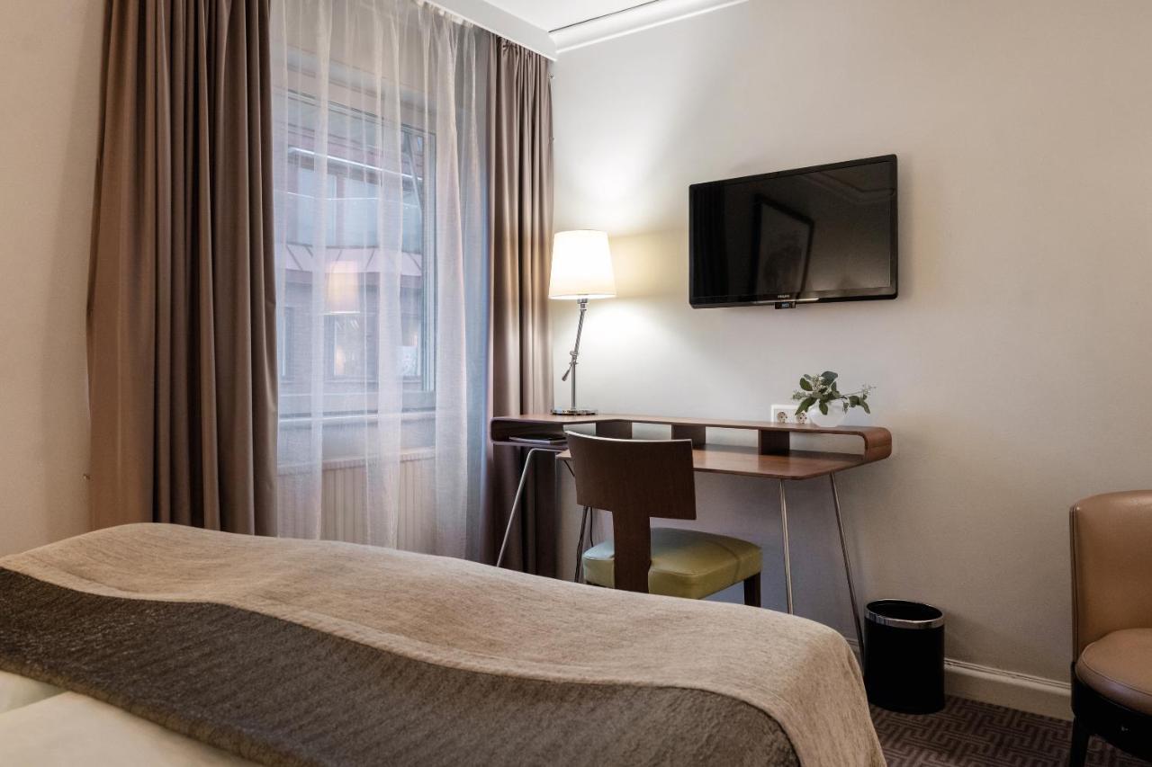 Elite Plaza Hotel